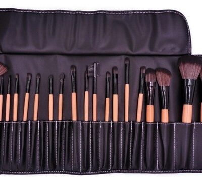 Professional Makeup Brushes – Set of 24 Pieces with Black Leather Case